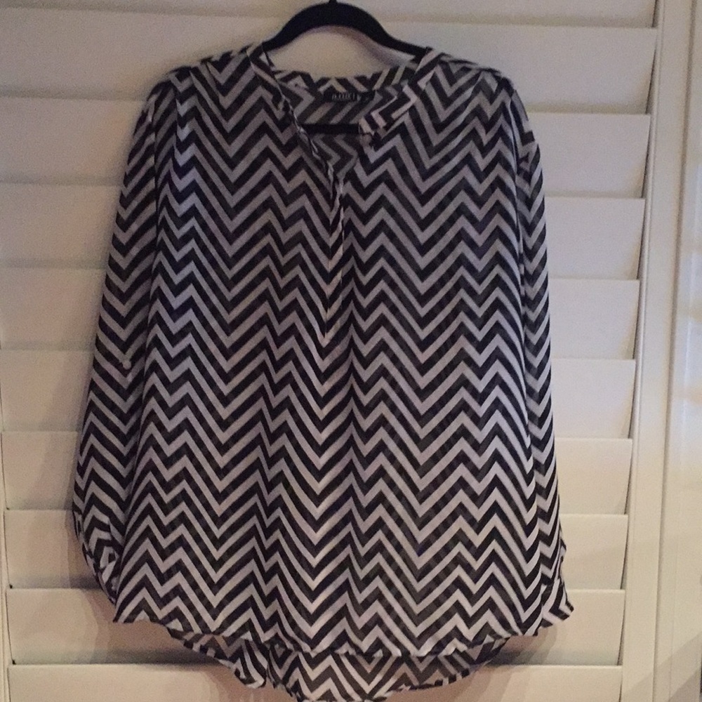 A.N.A Black & White Chevron Tunic